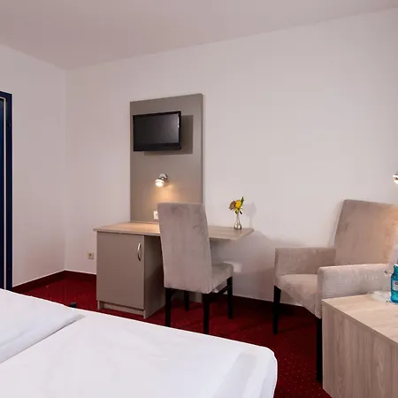 Achat In Der Pfalz Hotel 3*