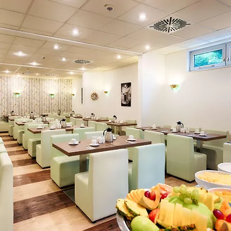 Achat In Der Pfalz 3*