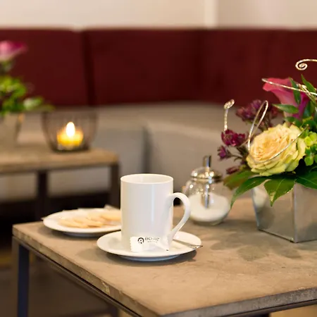 מלון Achat In Der Pfalz פרנקנטל