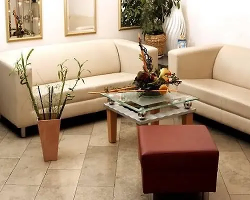 Achat In Der Pfalz 3*